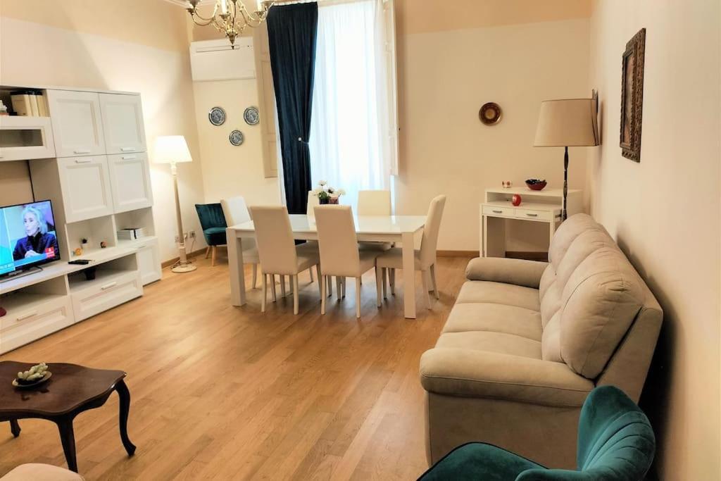 Apartamento Ghibellina Elegant With 4 Bedrooms Florencia