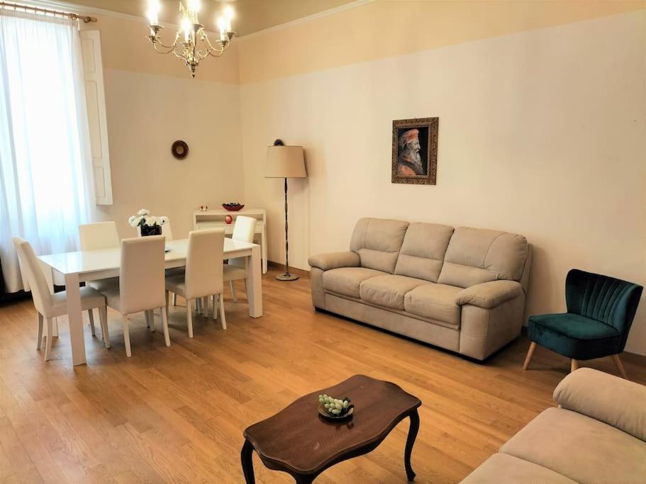 Apartamento Ghibellina Elegant With 4 Bedrooms *